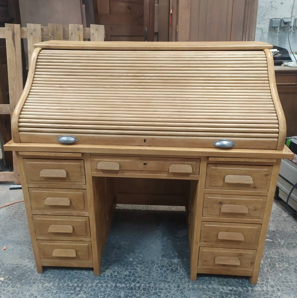 Décapage et restauration de mobilier Décapage du bois par aérogommage Toulon Décapage du bois par aérogommage Toulon Décapage du bois par aérogommage Toulon Var