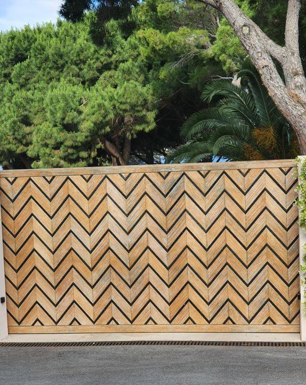 Aérogommage portail en bois Var