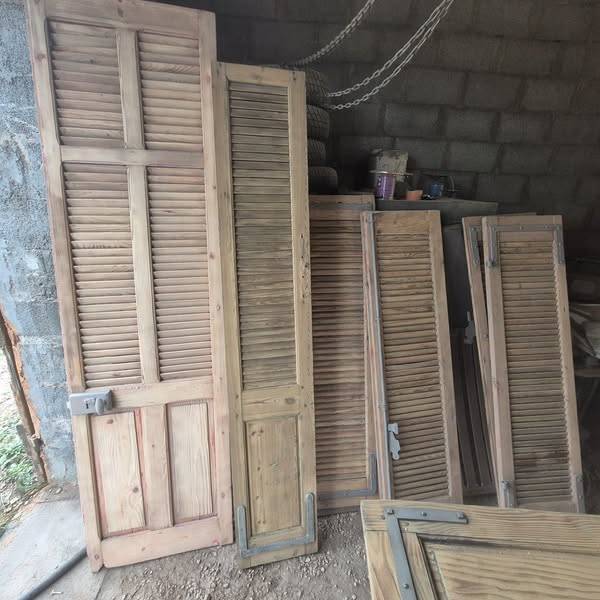 Aérogommage volets bois Pierrefeu